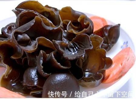 人到中年|营养师:以下13种食物经常吃能够延缓衰老,美容养颜,便宜有营养