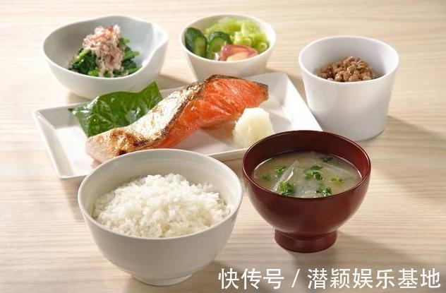 内分泌科|58岁院士,研究糖尿病30年!忠告:劝你管住嘴,3种食物不要吃