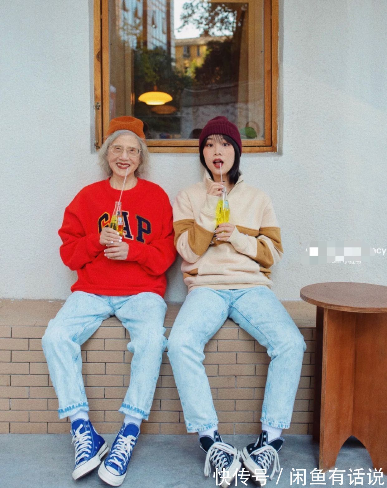 单品 等我老了也不要穿“老年装”,和孙女穿同款才洋气,做个时髦奶奶