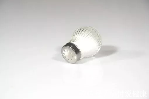 做饭|换种盐做饭,就能保护心血管、降低中风和死亡风险