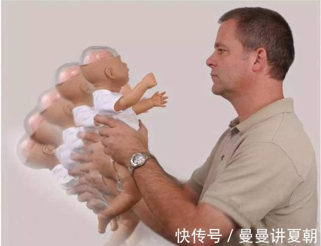 宝宝|1岁健康宝宝脑出血,只因奶奶用老方法哄睡,家长要引以为戒