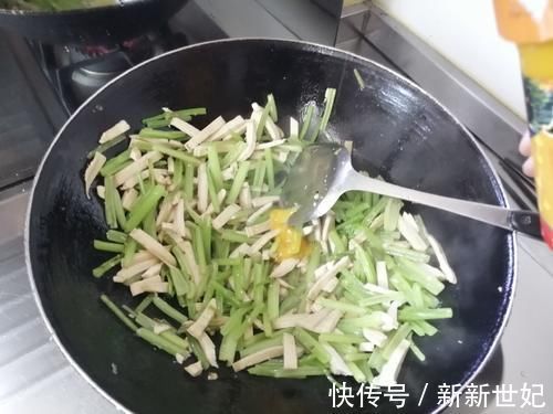 营养师|脂肪最怕这蔬菜,坚持每周吃2次,减脂刮油,清理肠道“脏东西”!