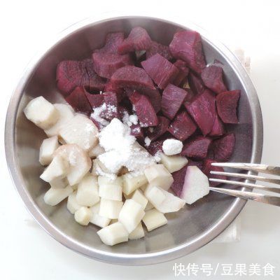 山药|#奈特兰草饲营养美味#可爱的小兔子面包