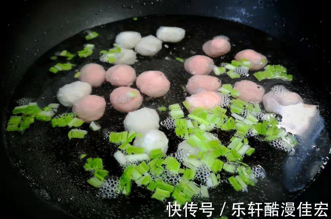 天冷了,这汤我家两天煮一次,清爽不油腻,暖和又顺气,便宜好喝