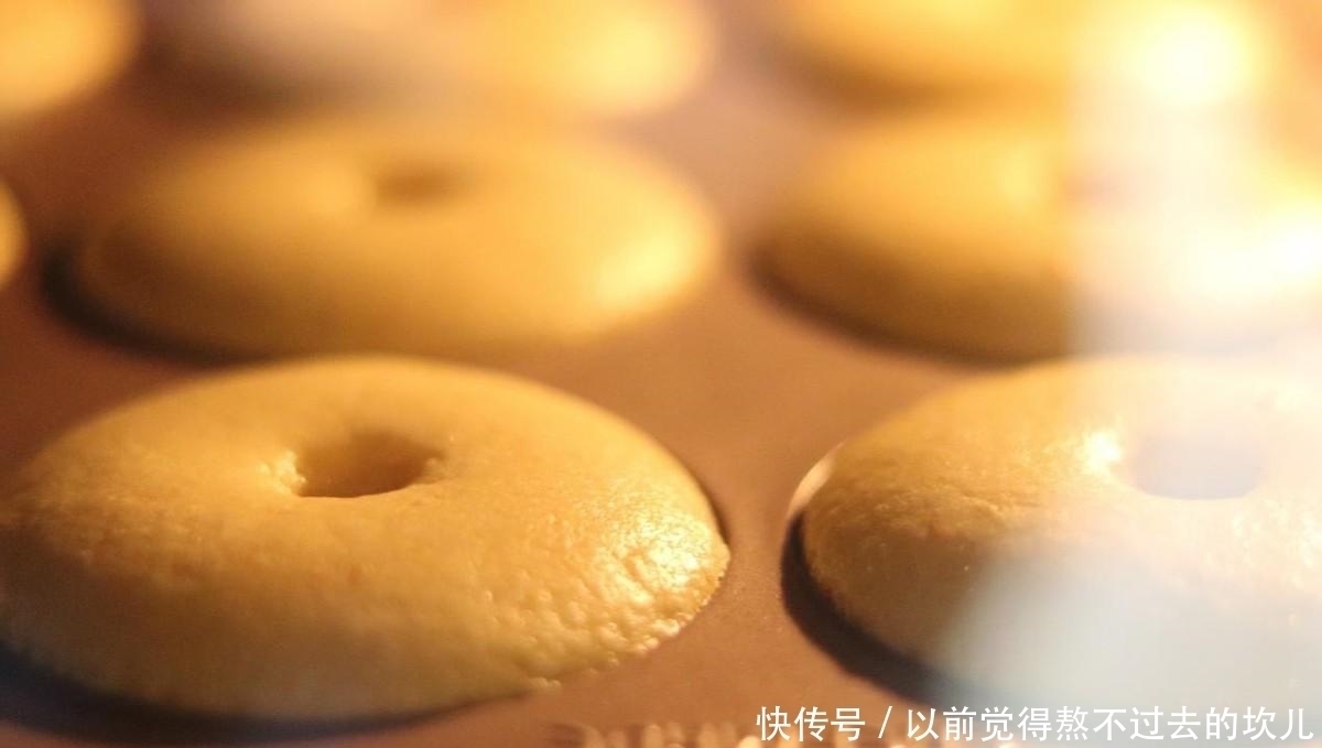 巧克力|外面10元一个的甜甜圈,在家3分钟学会,孩子天天点名要吃