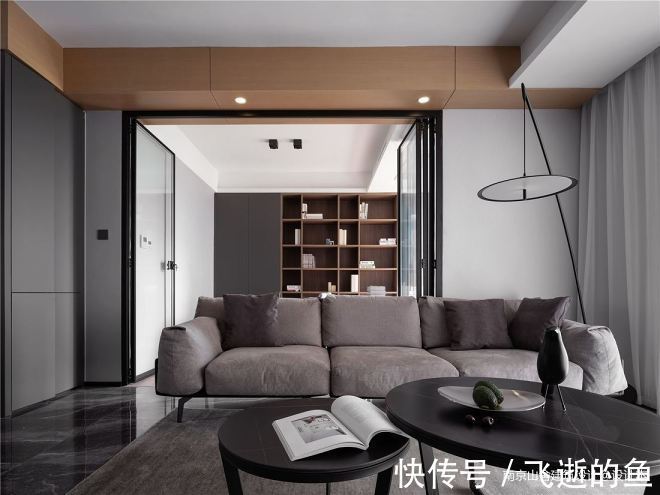 含蓄|明净、含蓄、敛藏的灰色家