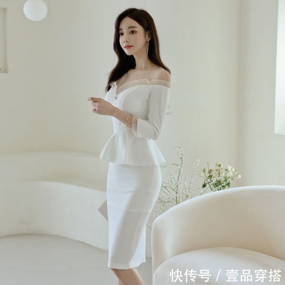 时尚搭配|女神孙允珠的时尚搭配:阳春幽雪美杜莎云朵花瓣衣裙