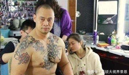 称为|在水浒中被称为鲁哈哈的晋松, 他为扮演鲁智深20天增肥26斤