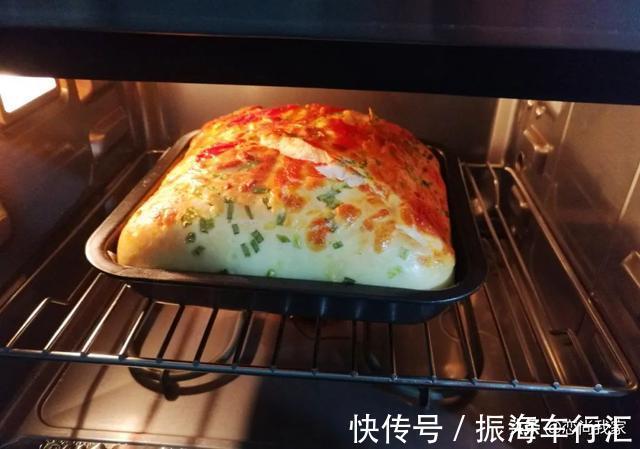 沙拉酱|肉松面包按这个配方做，松软Q弹香甜，好吃到孩子舔手指