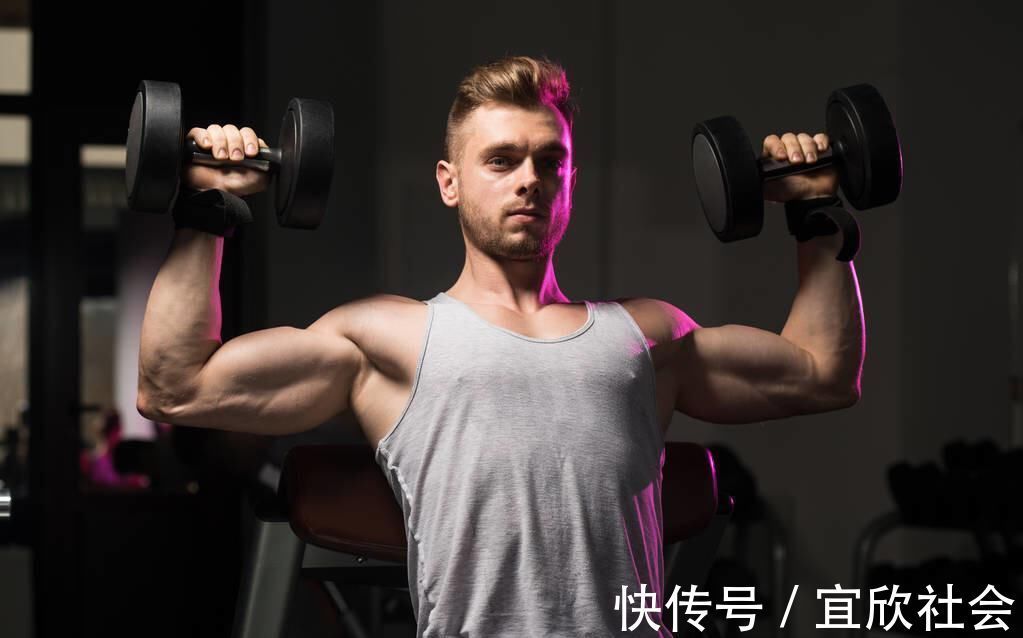 体脂率|想成为一位肌肉型男，你需要怎么做？从吃、睡、练三个方面入手