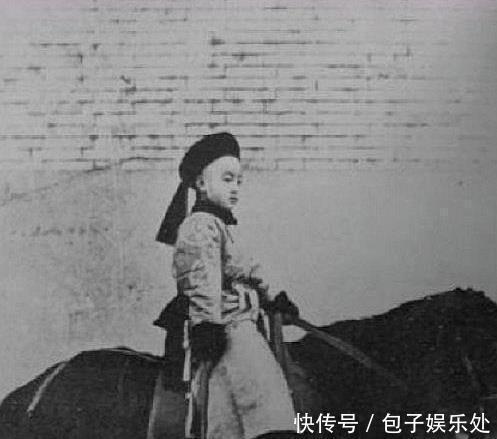 幼年|缘何生在帝王家溥仪幼年时的珍贵照片，一个眉清目秀的孩子！