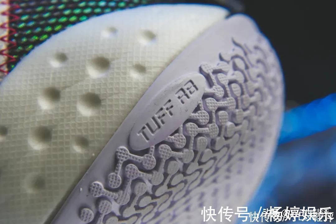 鞋面 发售699设计用料很良心！音速9会成为另一款学生党利器吗