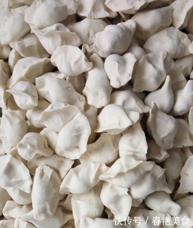 5块钱一斤的冷冻饺子，到底用啥做的为啥这么便宜看完才安心