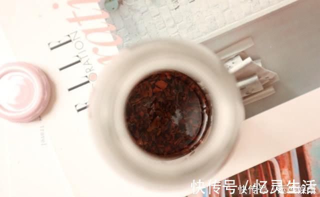 奶茶|天热来杯冰镇奶茶吧，成本3块钱不到太省了比咖啡柔软，清爽