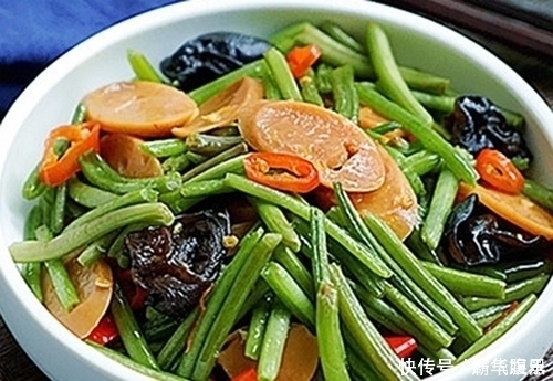 香嫩又不失嚼劲的家常菜,端上桌满屋飘香,让人食欲大增,好吃