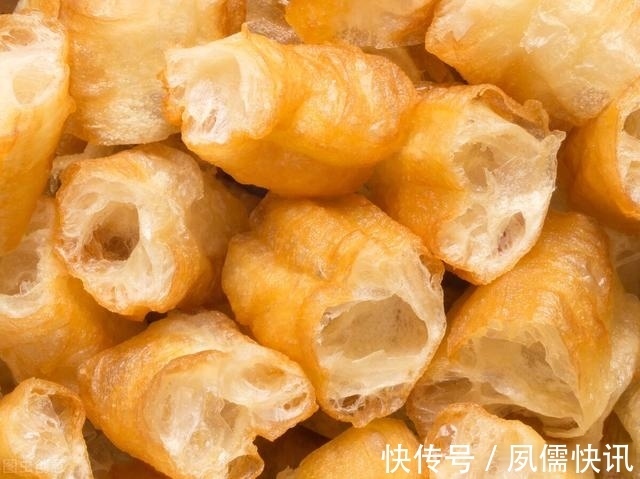 大虎|红薯也能做油条,很多人不知道,不用泡打粉,蓬松酥脆好吃