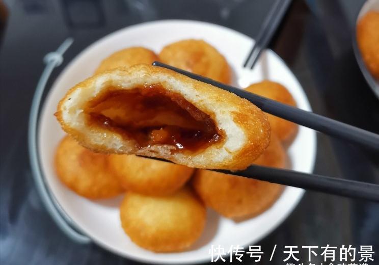 做法|炸糖糕的正宗做法，个个脆皮空心，香甜又软糯，我一口气能吃五个