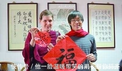 把酒临风!千古绝对!上联:“闭门思过,何时出人头地?”,下联太经典了