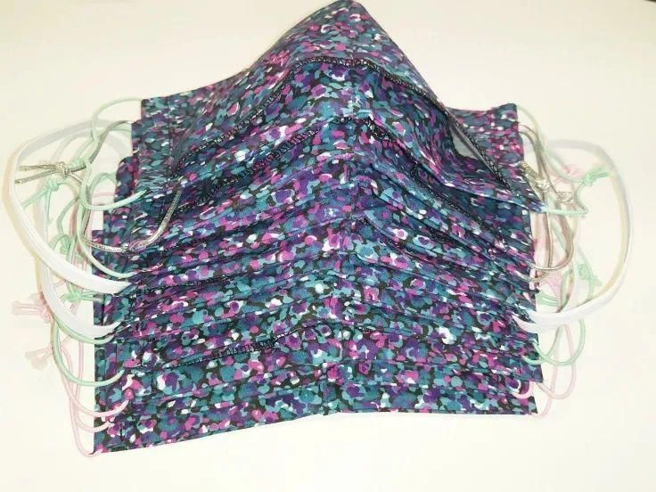 家里那么多的碎花布，不如自己动手做几个口罩，颜值高又好用！（附教程）