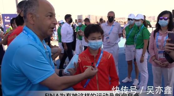 跳水|全红婵接受FINA主席采访！自信大方说英语，直言高台跳水很恐怖