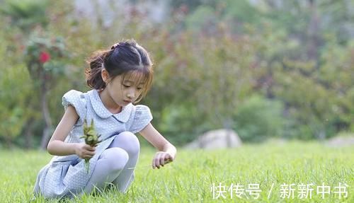 沙土堆|你家宝宝耳朵上有“富贵洞”吗?如果有,家长们可要多留心了