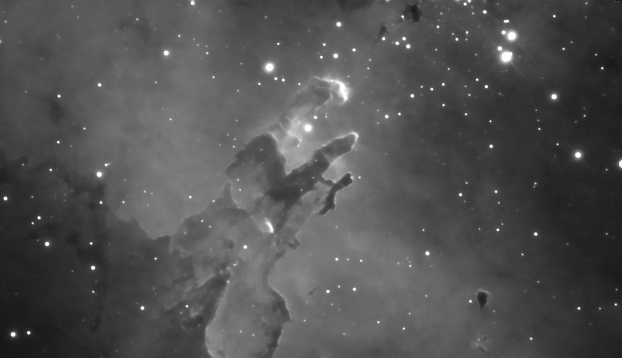 197天的等待!中国首张火星照片公开,但表面为何不是红色的?