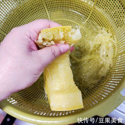 下饭|香到流口水的凉拌金丝搅瓜，下饭神器都靠它