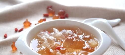 雌激素|雌激素变“稀少”之后,多会有三个“异象”,若你也是,及时补充