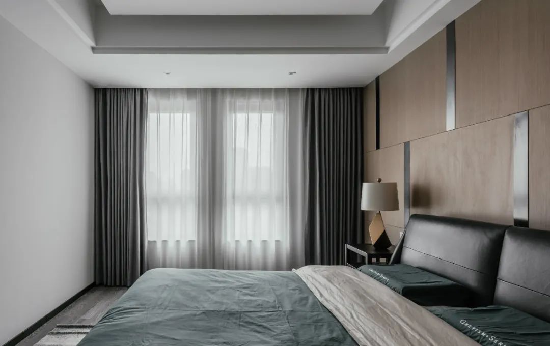 软装|不靠软装也漂亮！140㎡现代简约，摈弃繁杂的设计，高级朴素