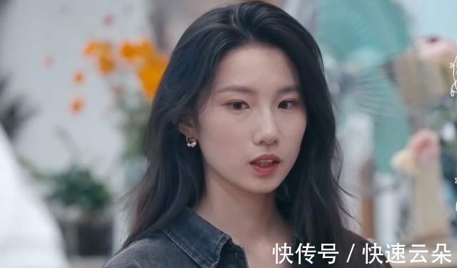 蔡卓宜|《我們戀愛吧》男二言談間露富,女一桃花眼直男斬,神似蔡卓宜