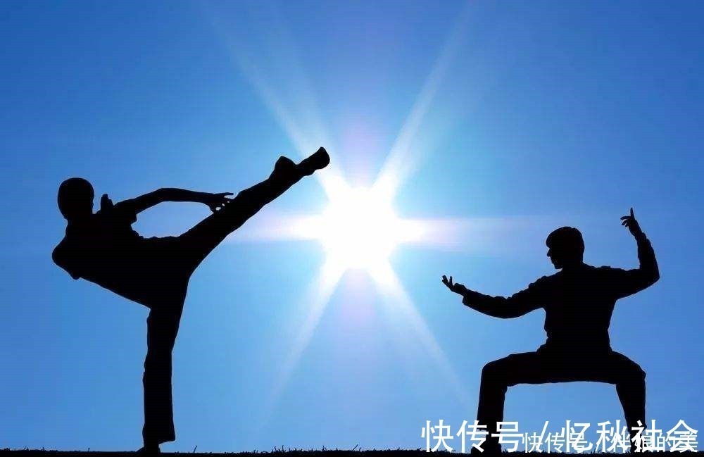 杨无敌@清朝三大高手,分别出自八卦、形意、太极,他们中到底谁更厉害