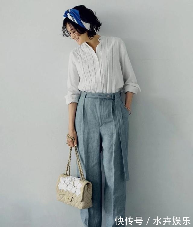 丝巾 丝巾才是提升优雅气质的法宝,日系穿搭教你多种系法,每种都心动
