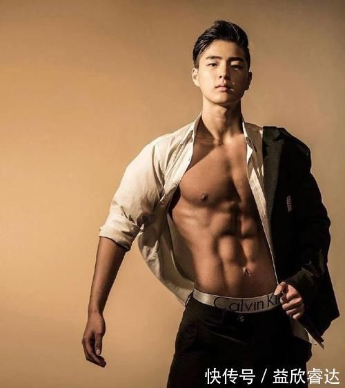 体脂率|身高1米7的男生,体重是多少才算完美身材?