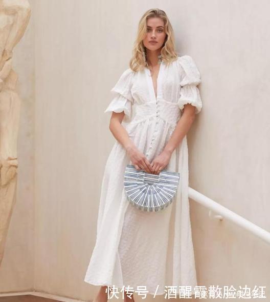 尽量|建议不会打扮女人,尽量远离下面3款裙子,一般人都很难驾驭