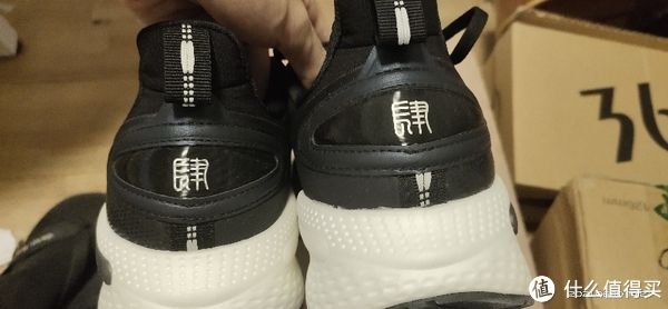 脚脖子|三天湿了三双鞋后我决定买了这双雨逸，361°雨屏4.0冰河世纪使用感受