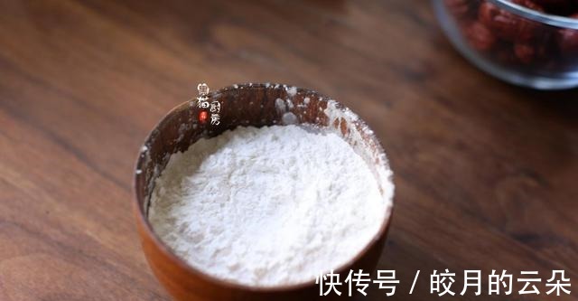 红枣“心太软”的做法，一出锅连吃好几个，一次做2斤随吃随取！