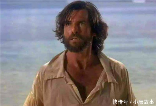 鲁滨逊原型一气之下留在荒岛独自生活四年,每天吃完羊肉就撸猫
