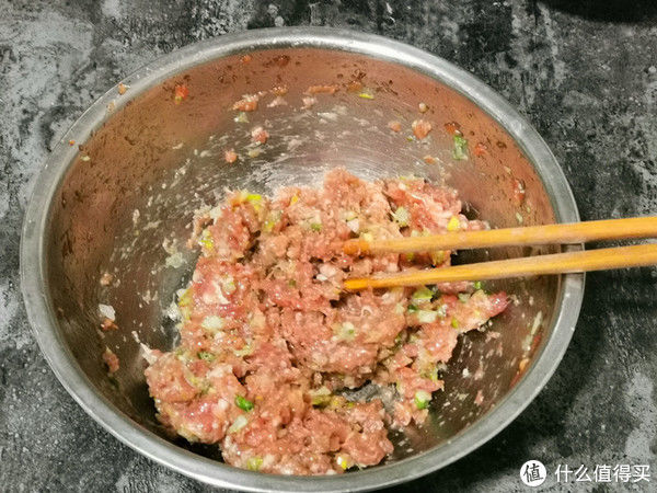 外酥|猪肉千层饼详细教程，外酥里嫩层次多，吃着真解馋