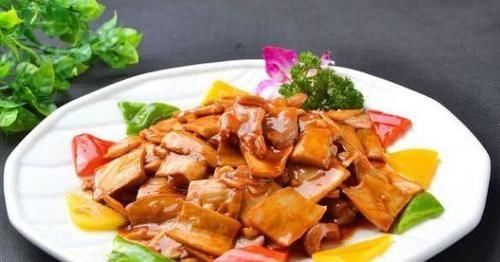 女性不想老太快，推薦幾種食物，排毒美容，滋養肌膚，好處多多