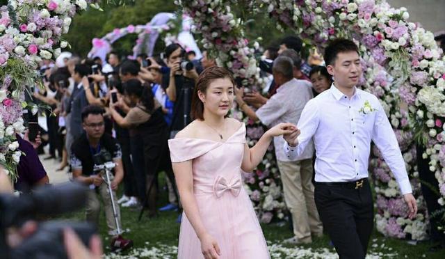 国家队|真敢说!国乒世界冠军因爱赖床不当教练,与女乒陈梦频传绯闻