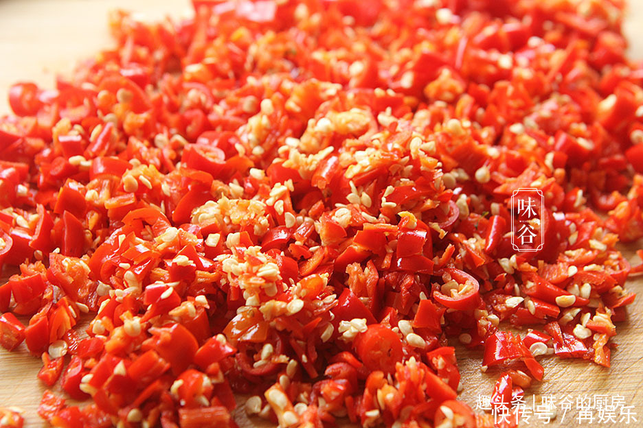 在家自制拌饭酱,做1次能吃大半年,耐存放,拌饭拌面炒菜都好吃