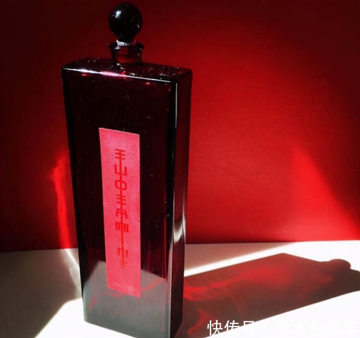 肌肤|热门好用的爽肤水有哪些?这些爽肤水,让你的肌肤更加柔美透明