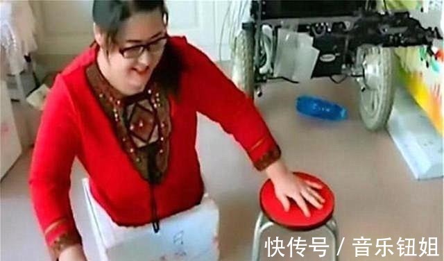 吕娟|6年前那个坚持要当妈妈的无腿妻子,诞下双胞胎后,如今活成这样