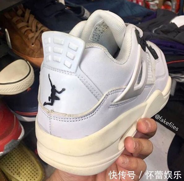 supreme 假鞋到底能有多假年度假鞋大赏,看不出来假算我输