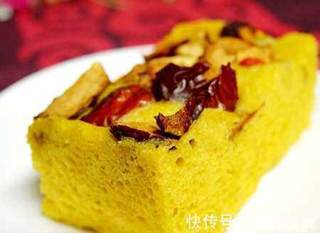 一碗面粉,两个鸡蛋,做出最简单的发糕,比吃煎炸的食物好太多了