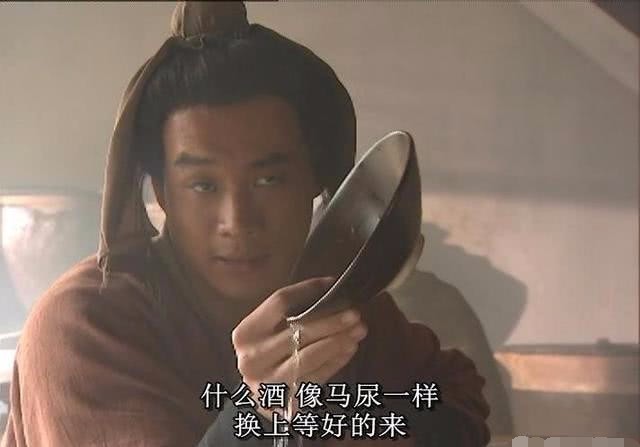 巨头|梁山好汉哪三个人可以完胜二龙山三巨头?当时没上梁山的不算?