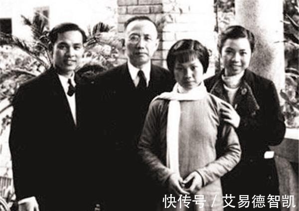 庙前&山海关孟姜女庙前有副对联，很多人不会读，郭沫若却说是天下奇联