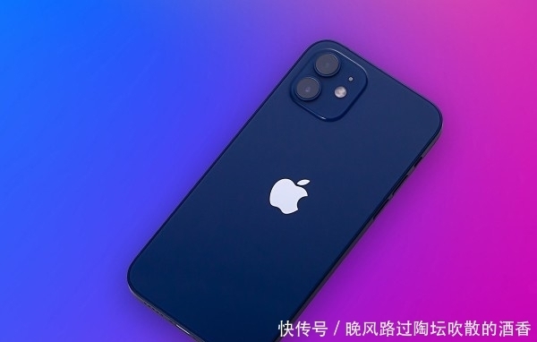 直角|为什么iPhone 12系列要回归直角边框设计？