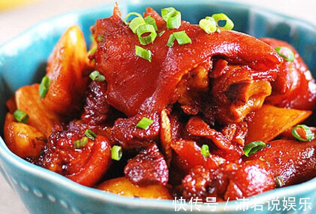 猪蹄要怎么做才好吃大厨教你做红烧猪蹄,孩子三头两天吵着要吃