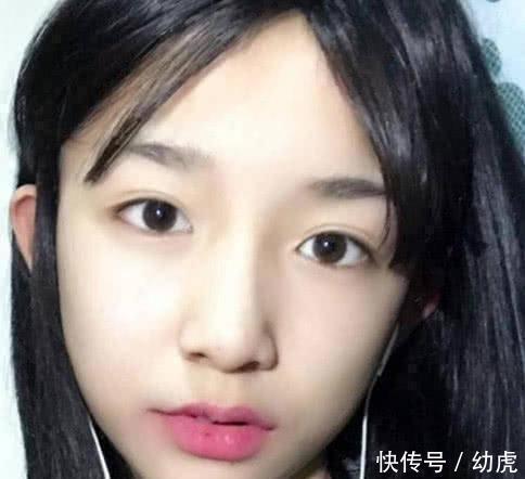 口红|艾比“女装大佬”之路,从只涂口红到五官整容,网友:回不去了!